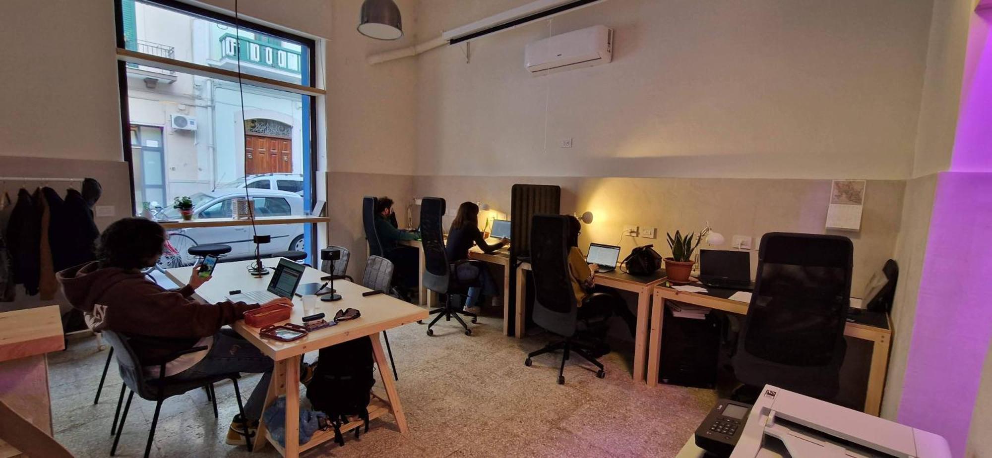 Lostabile Guesthouse & Coworking 巴里 外观 照片