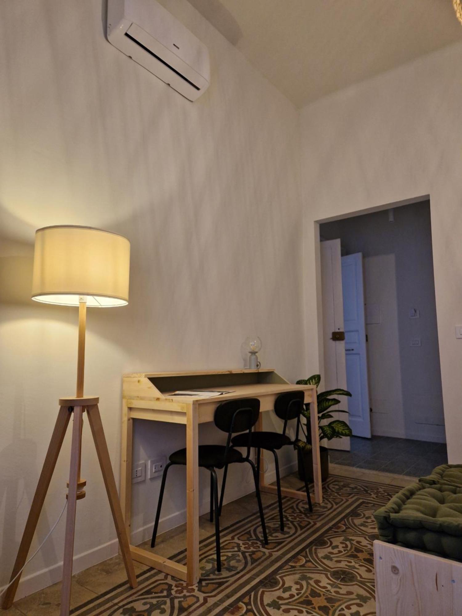 Lostabile Guesthouse & Coworking 巴里 外观 照片